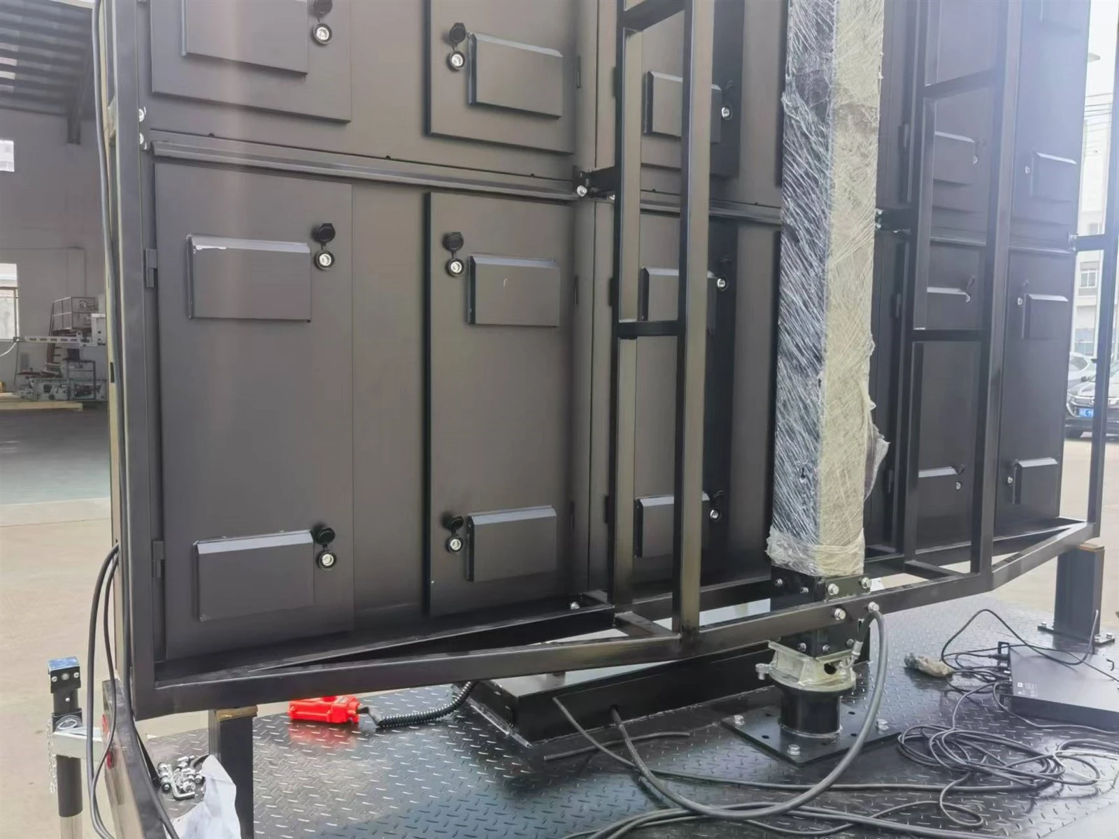 Trailer LED screen 3 Trailer LED screen 3
