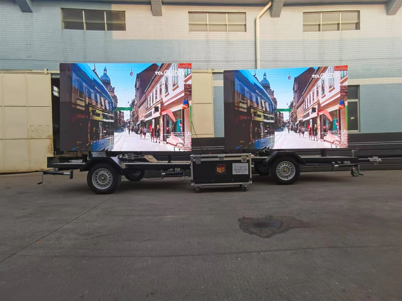 Trailer LED screen 6 Trailer LED screen 6